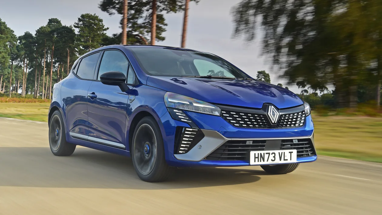 Renault Clio Nisan 2025 fiyat listesi