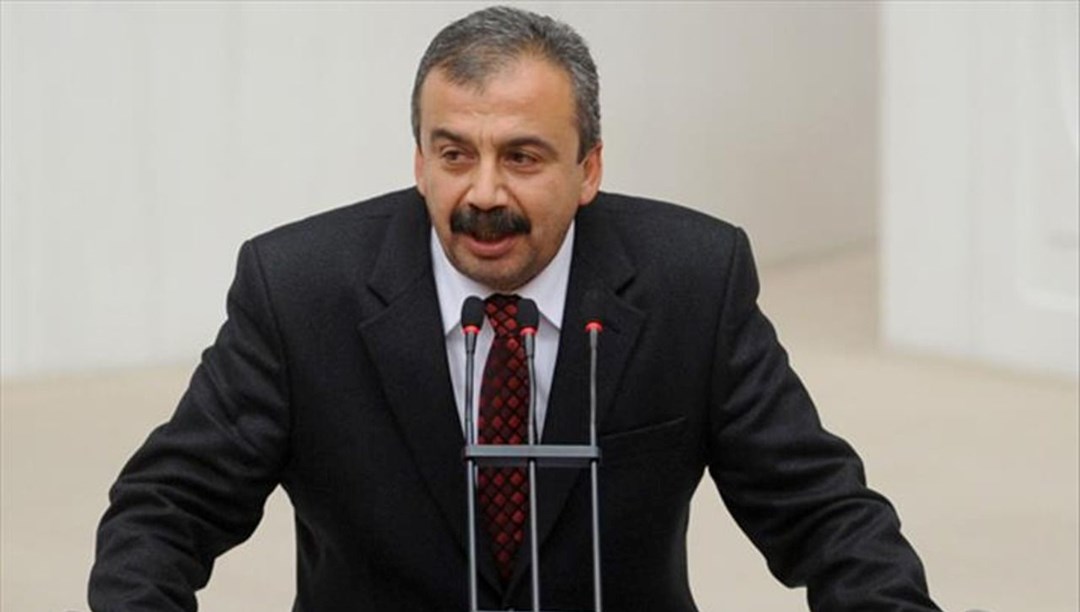 Sırrı Süreyya Önder kimdir, sağlık durumu nasıl? DEM Parti İstanbul Milletvekili Sırrı Süreyya Önder’in hayatı – Son Dakika Türkiye Haberleri