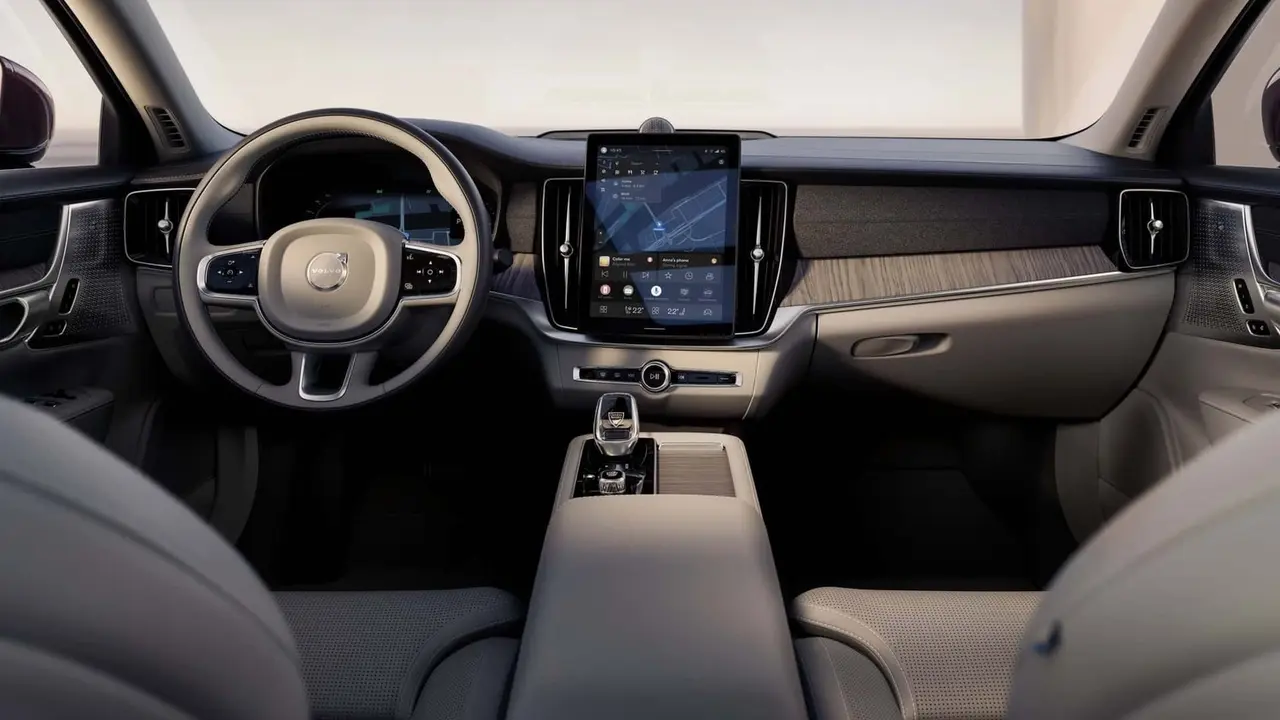 Yeni Volvo S90 resmen tanıtıldı! İşte tasarımı