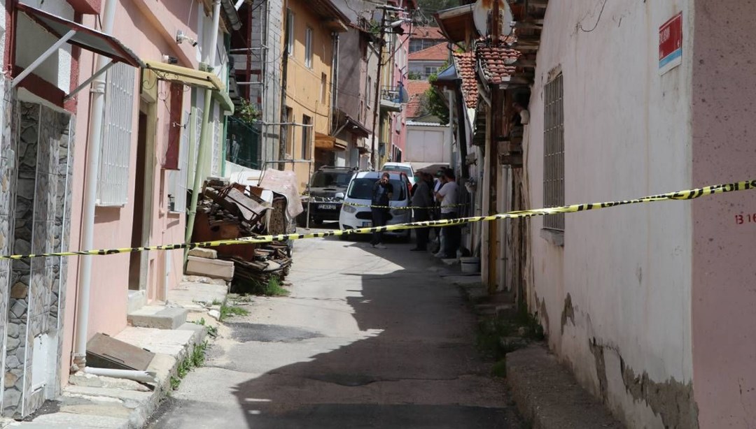 Kötü koku yayıldı, evinde ölü bulundu – Son Dakika Türkiye Haberleri