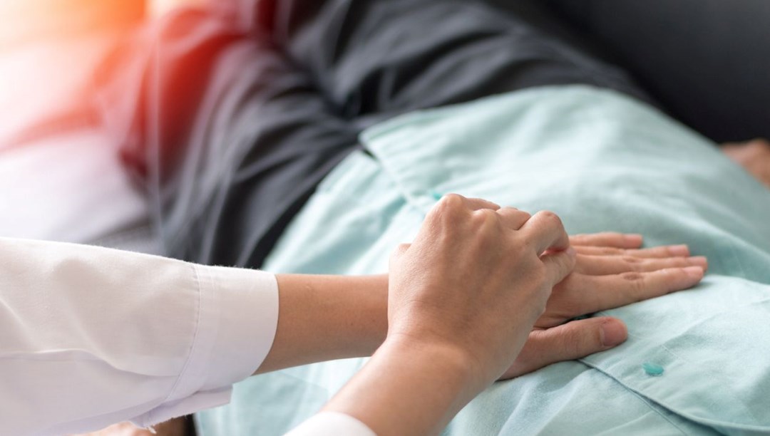 Bağırsak kanserine yakalandı: 38 yaşındaki adamın fark ettiği tek belirti vardı