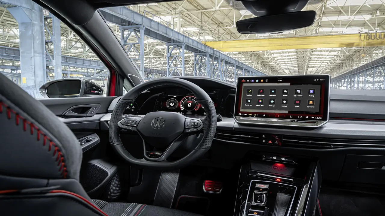 Volkswagen, yeni nesil Golf GTI modelini tanıttı!