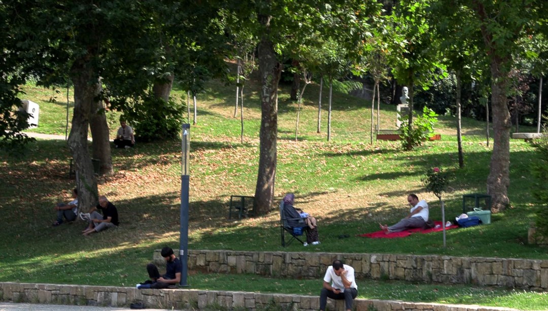 Sıcak hava uyarısı: Uzmanı risk grubundaki açıkladı – Son Dakika Türkiye Haberleri