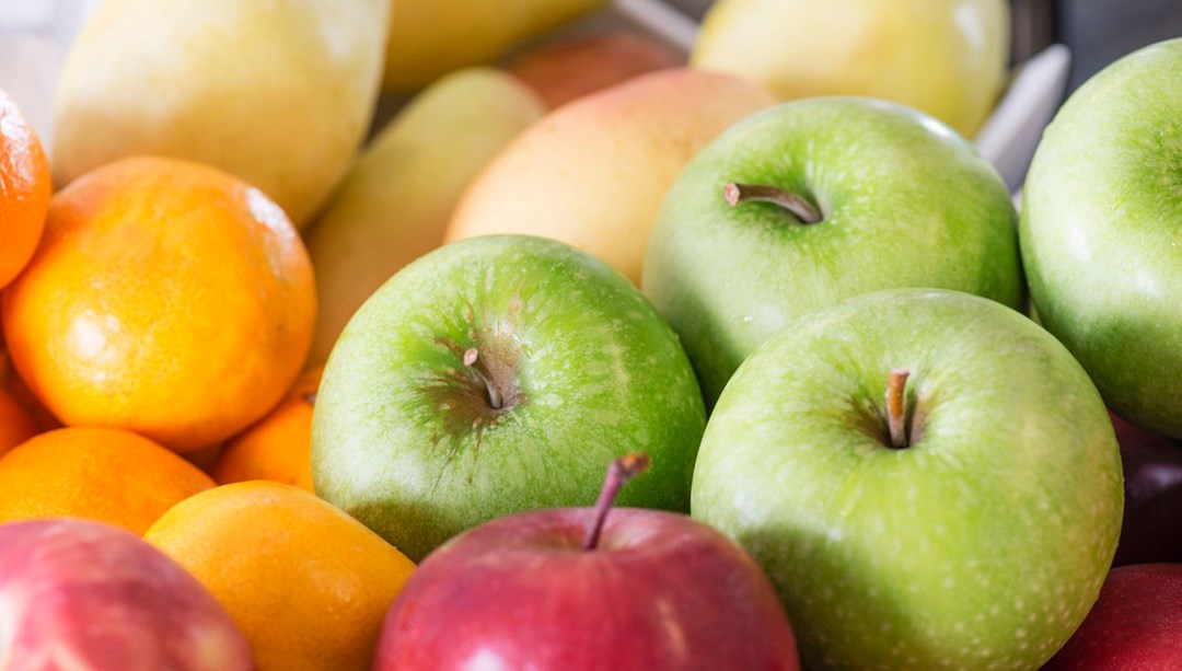 Gastroenterolog açıkladı: Günde 2 elma yiyince neler olur?