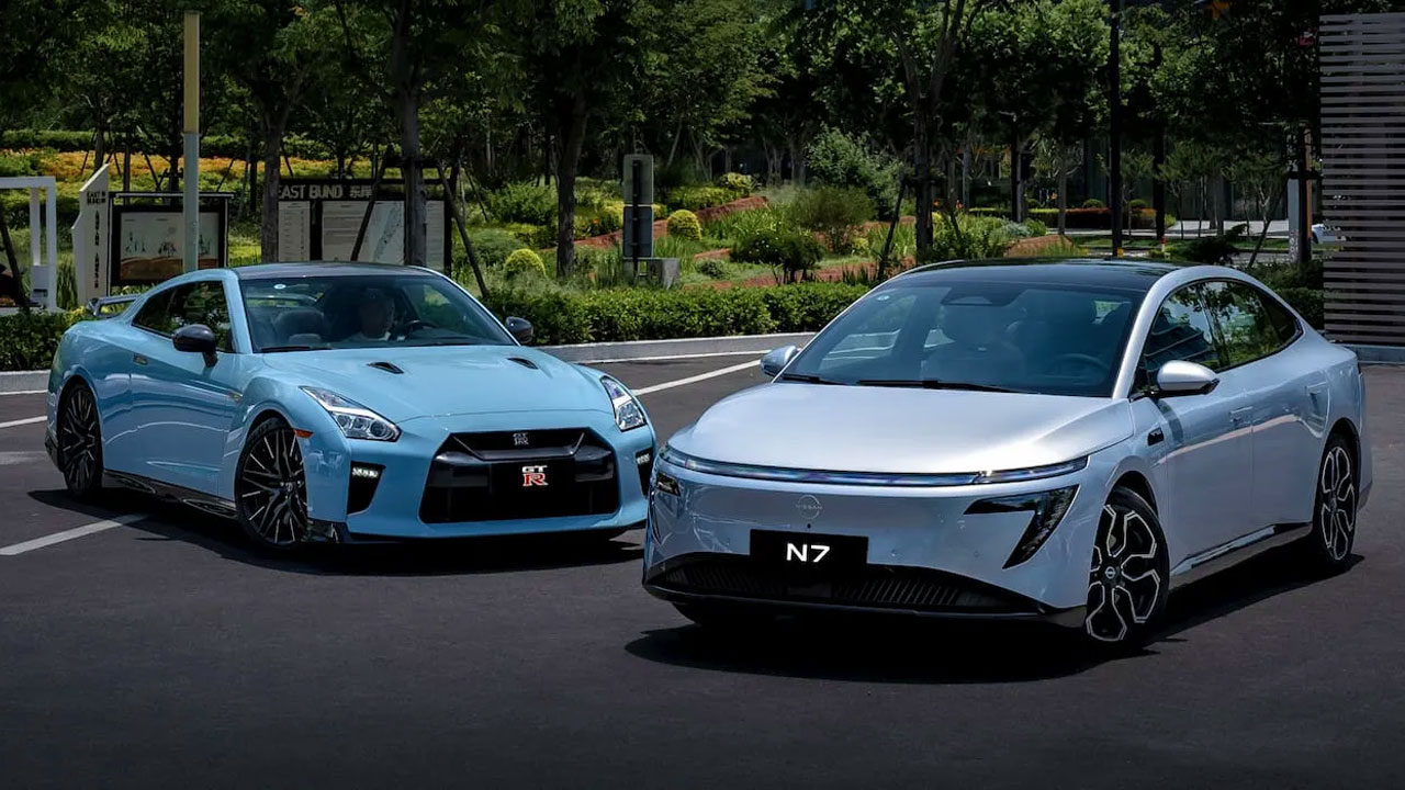 Nissan, GT-R’a sonsuza dek veda etmedi!
