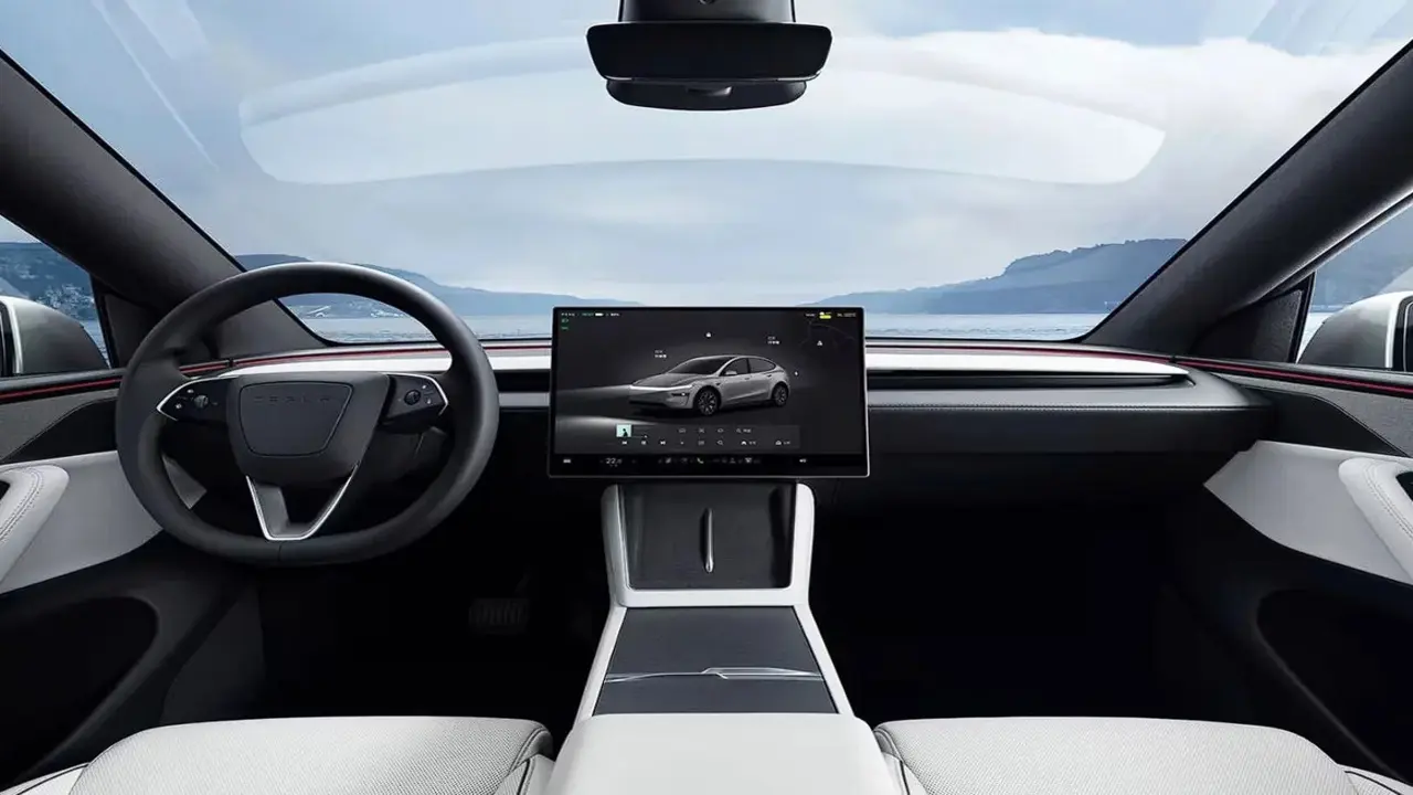 Yeni Tesla Model Y L satışa sunuldu
