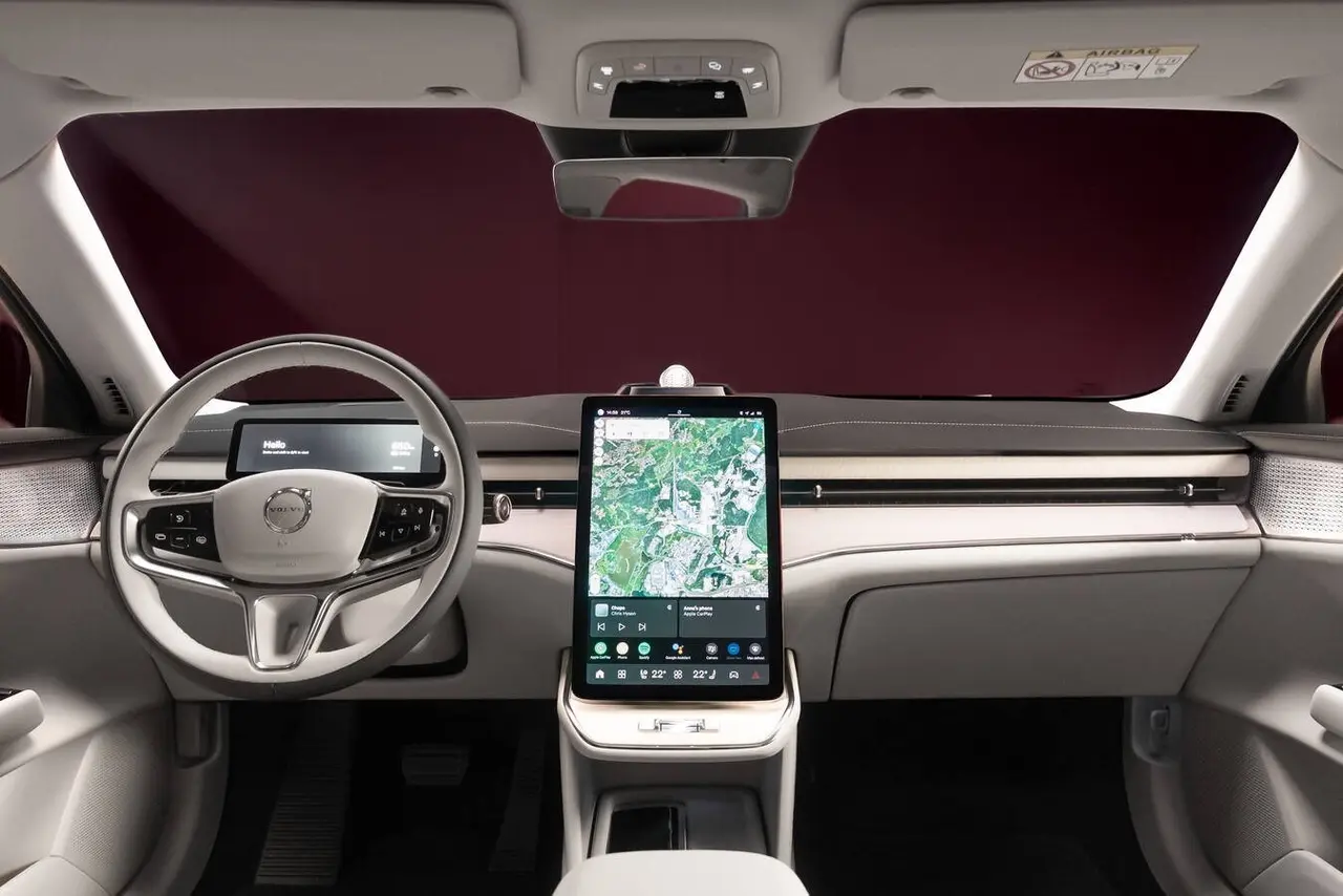 700 km menzilli Volvo ES90 geliyor