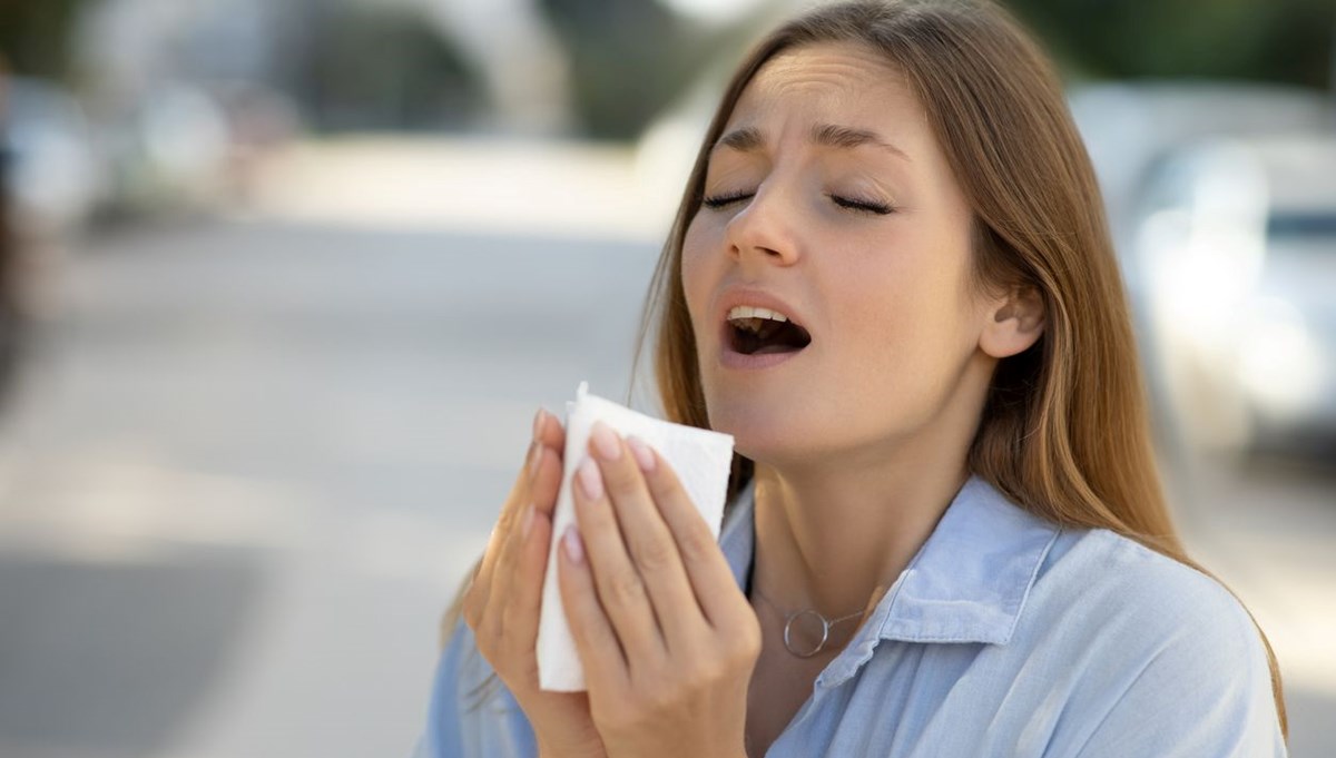 Hapşırığınızı mı tutuyorsunuz? Ciddi riskleri varmış