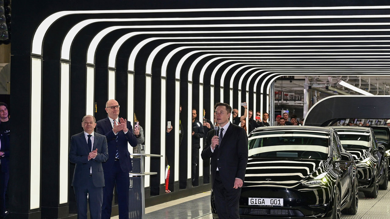 Tesla Berlin fabrikasında üretimi artırıyor!