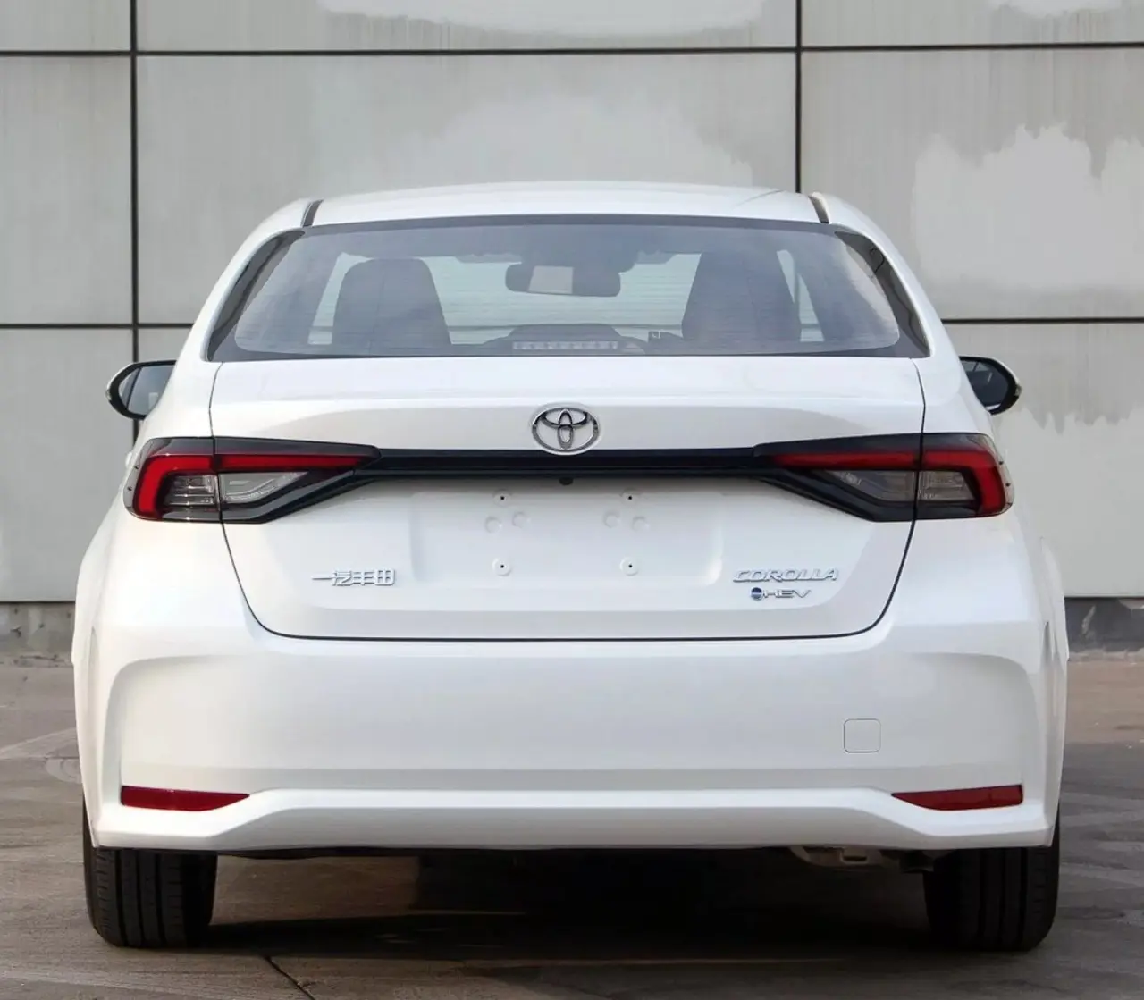 Yeni Toyota Corolla ortaya çıktı: İşte tasarımı