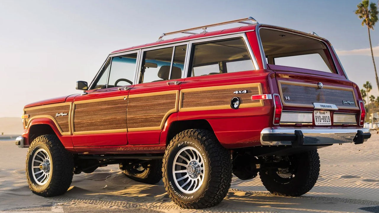 Klasik Jeep Grand Wagoneer elektrikli hale geldi!