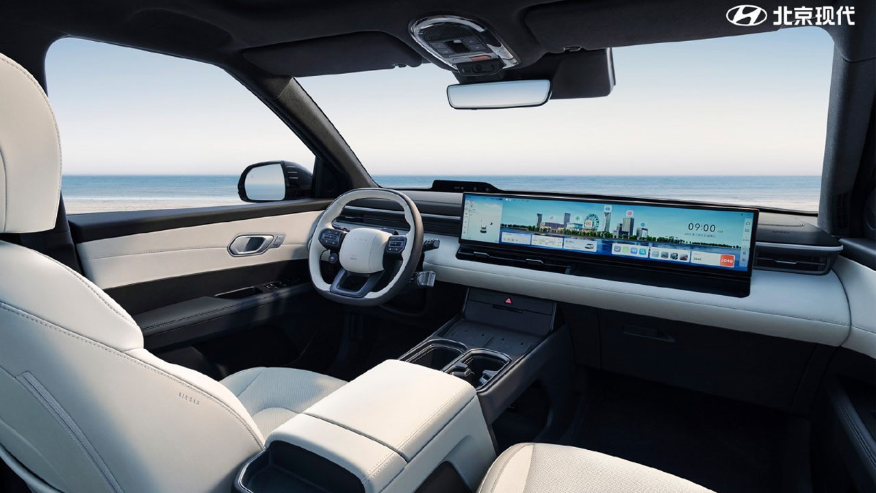 Hyundai Elexio devasa Ekranı ve uzun menziliyle farklı pazarda!