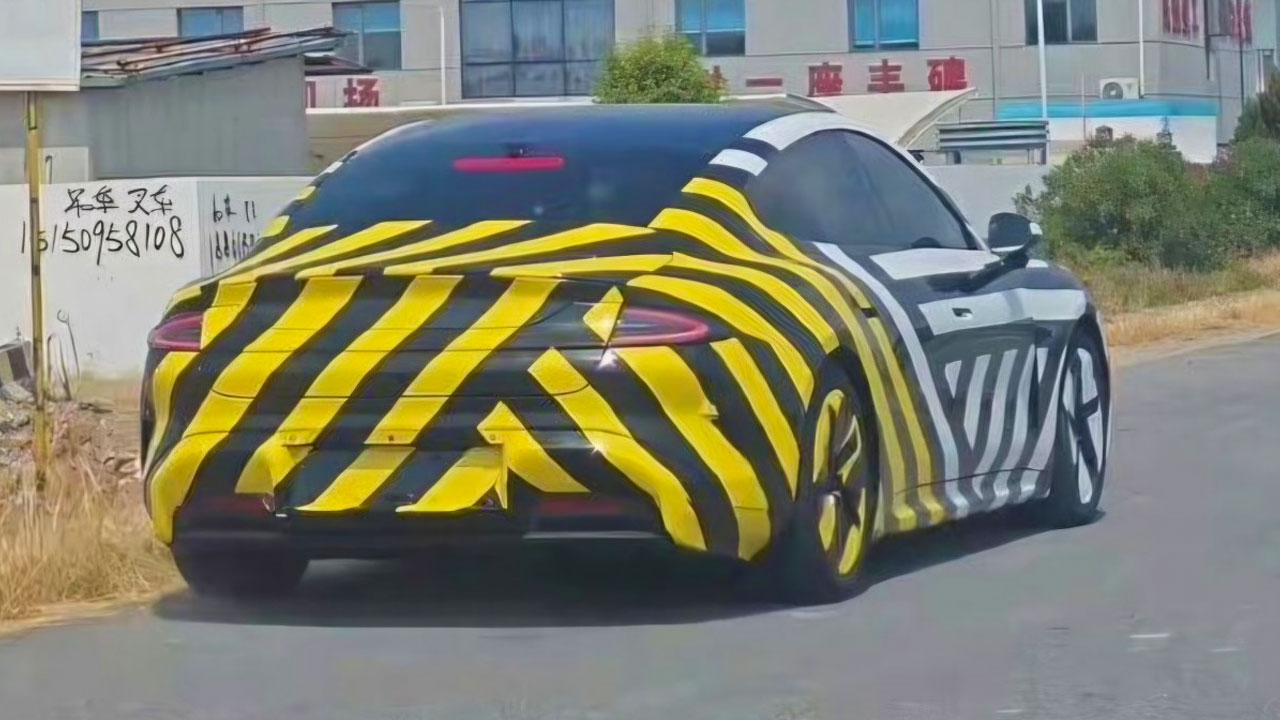 Xiaomi SU7 2026 modeliyle Tesla’ya meydan okuyacak!