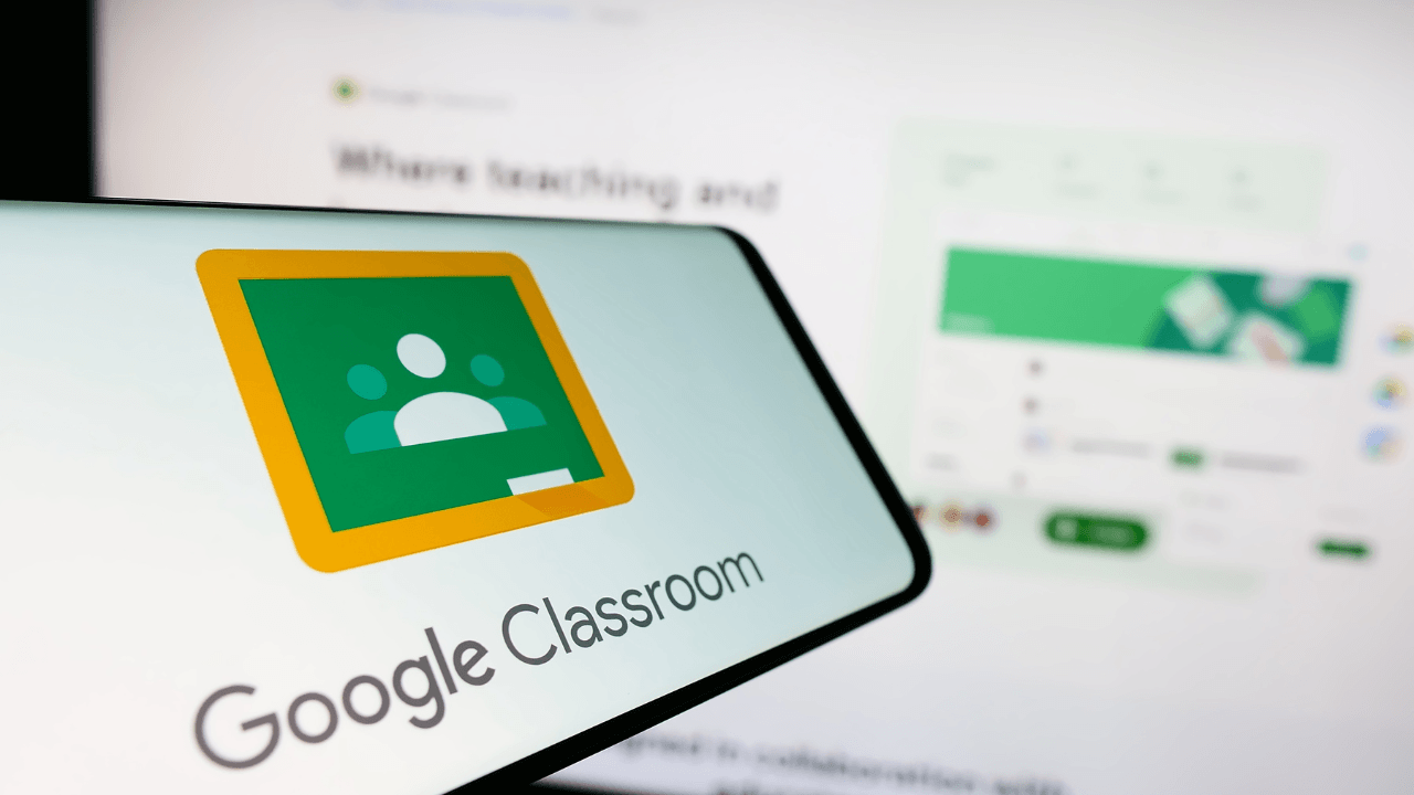 Google Classroom’a Gemini destekli podcast tarzı dersler geliyor