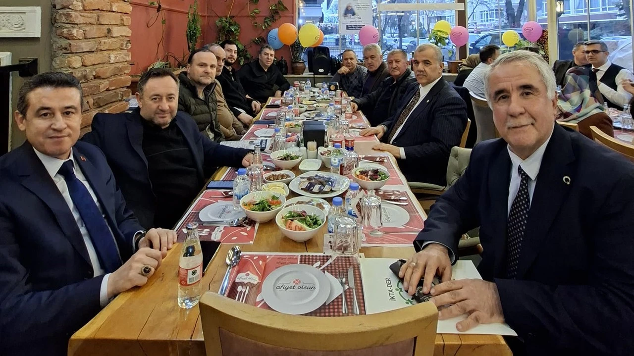 Kitaplarla Güçlü Aileler, Güvenli Toplumlar Yaratmak Mümkün