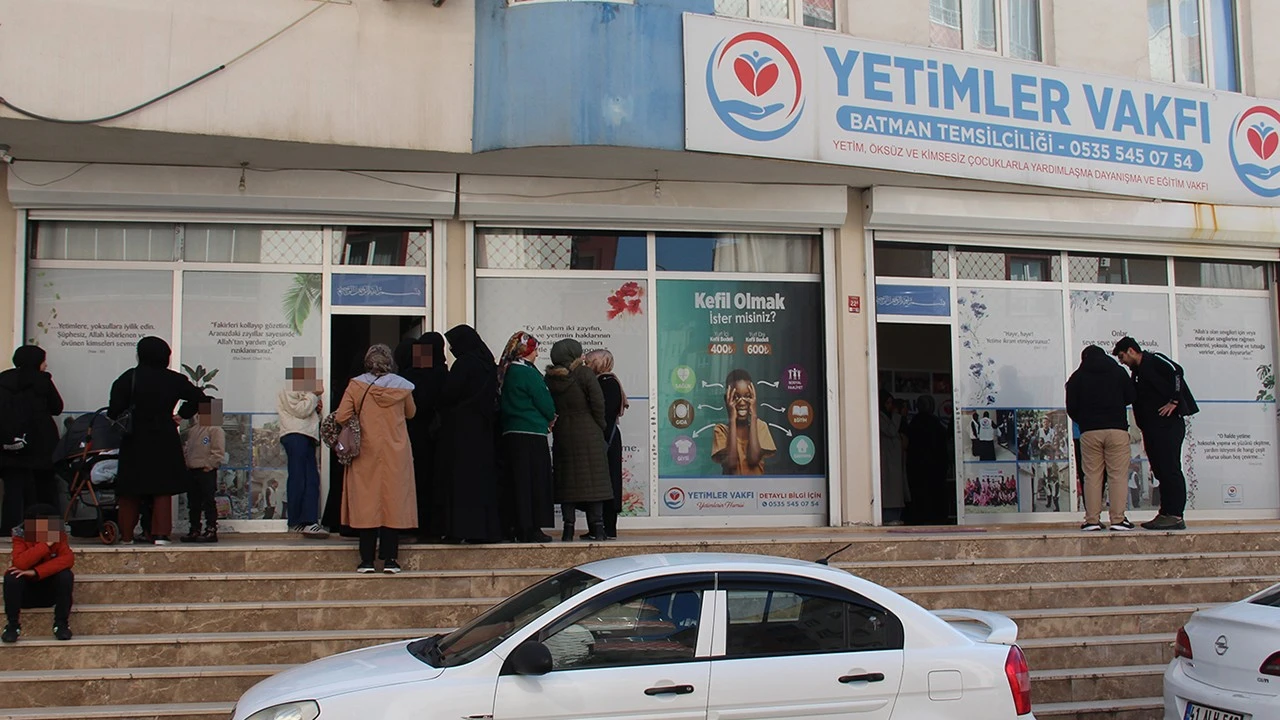 Batman’da Yetim Ailelere Ramazan Yardımı Yapıldı