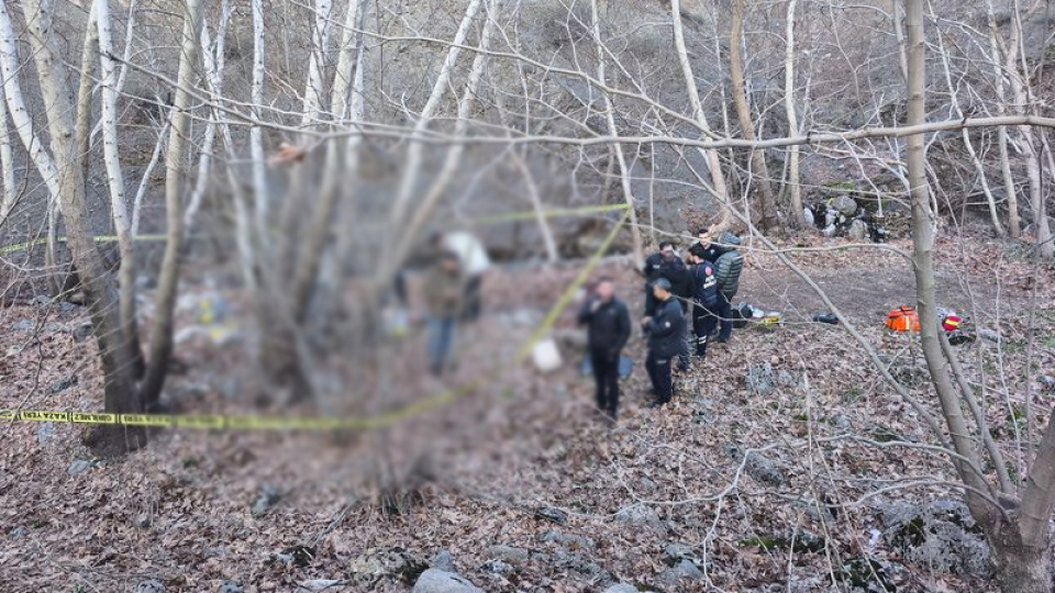 Sason’da Dere Kenarında Gizemli Bir Ölüm: 33 Yaşındaki Adam Bulundu