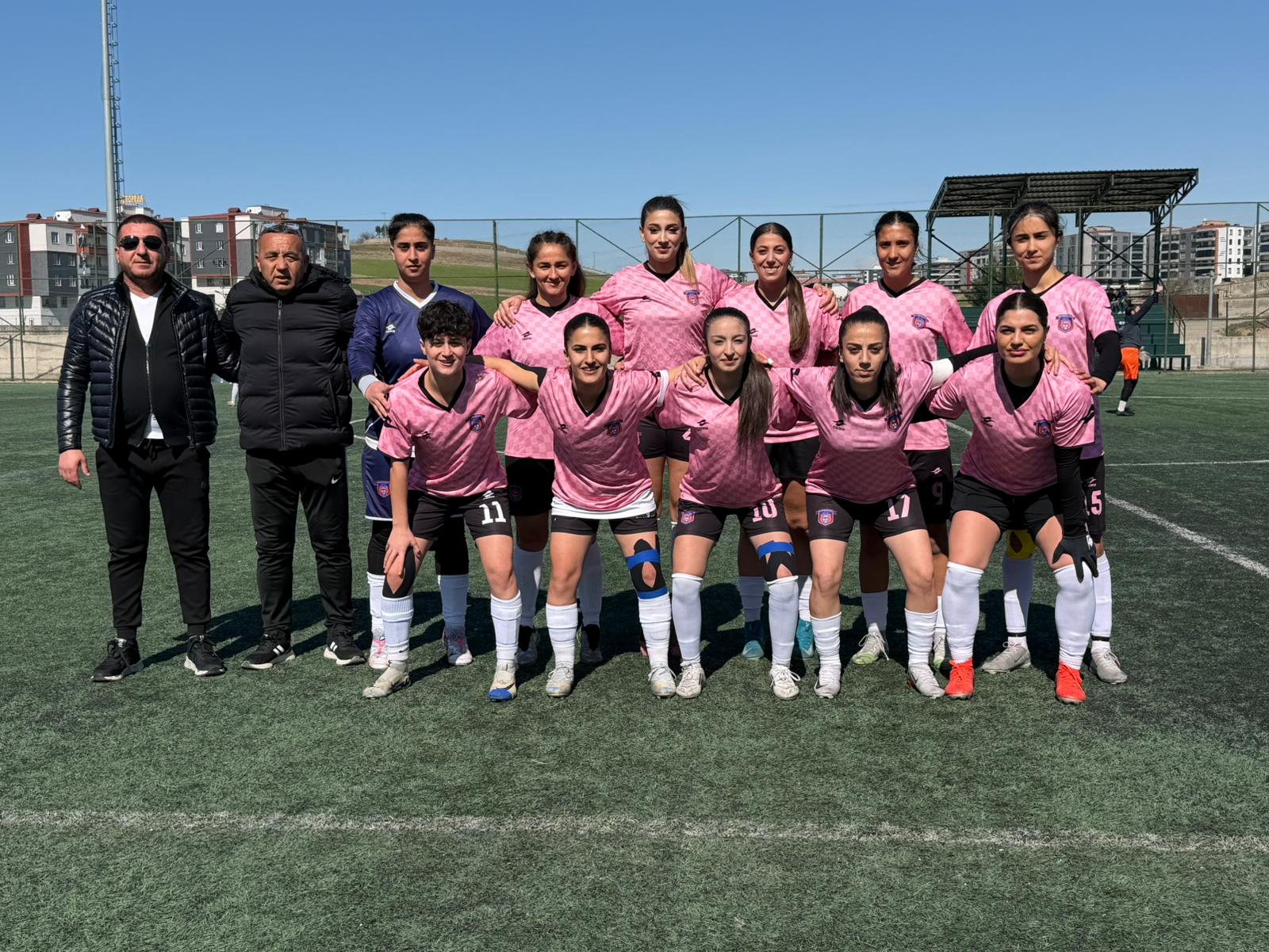 Batman Kadın Futbol Takımı Play-Off’a Yükseldi!