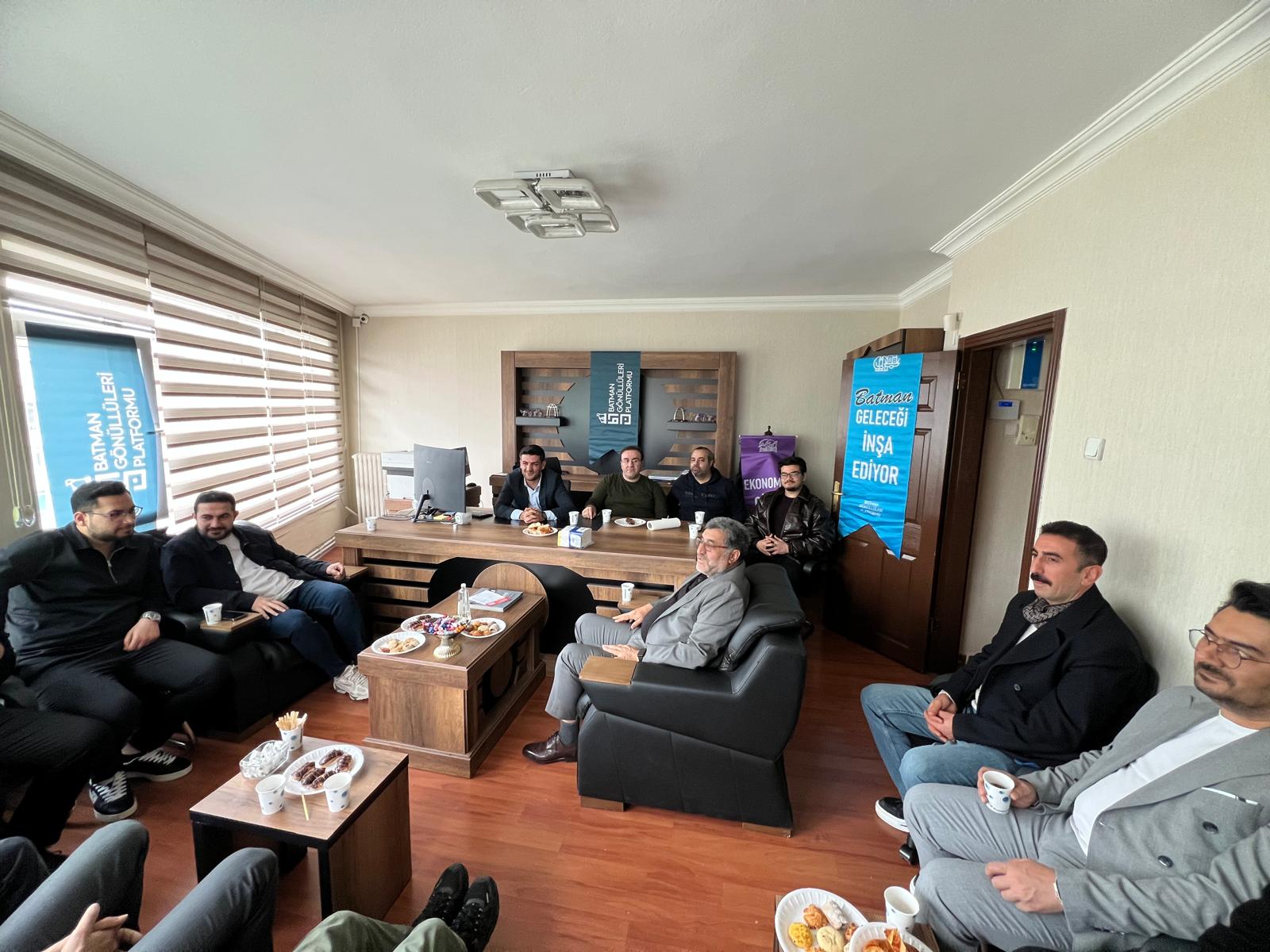 Batman’ın Gönüllüleri Derneği ile Bayram Coşkusu Yaşandı