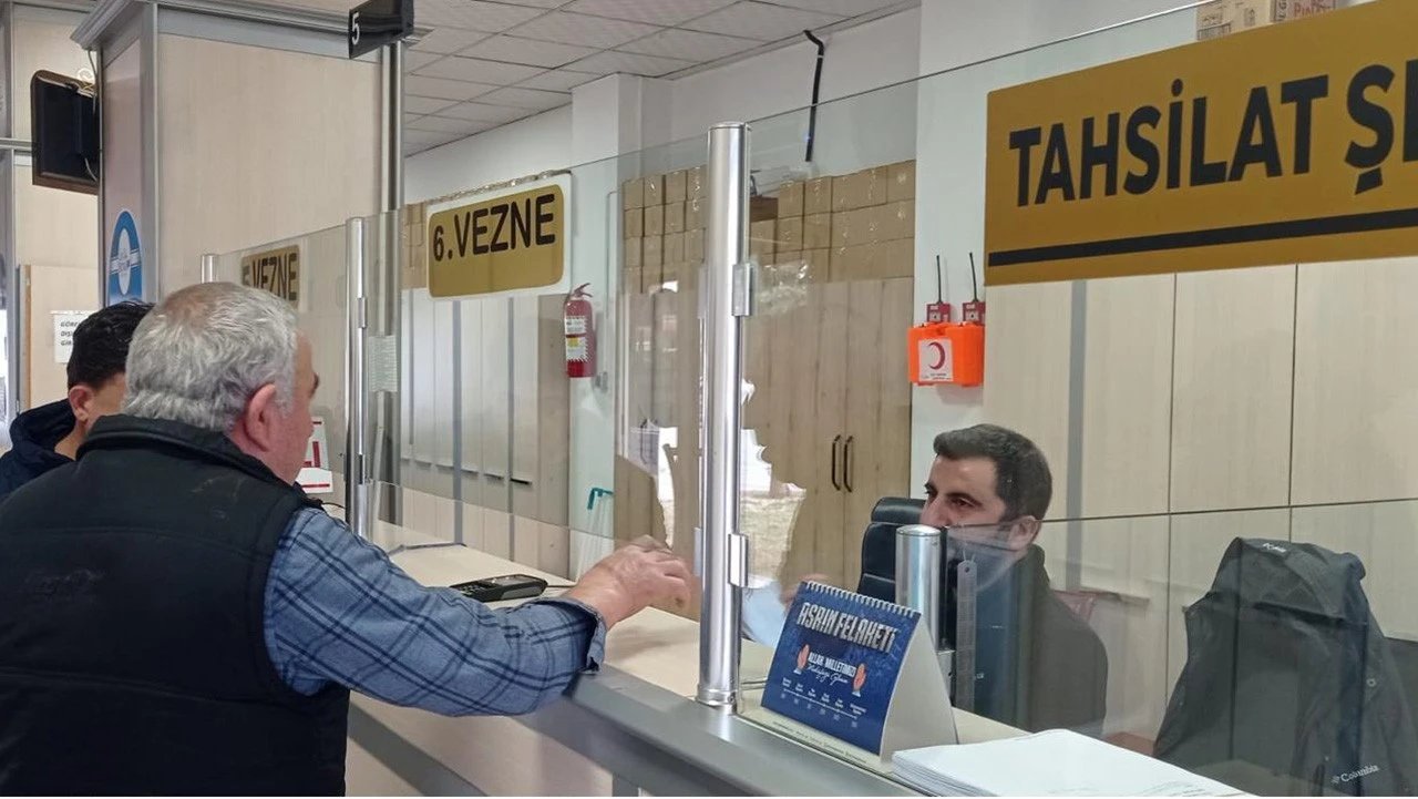 Batman Belediyesi Vezneleri Bayramda Açık Olacak