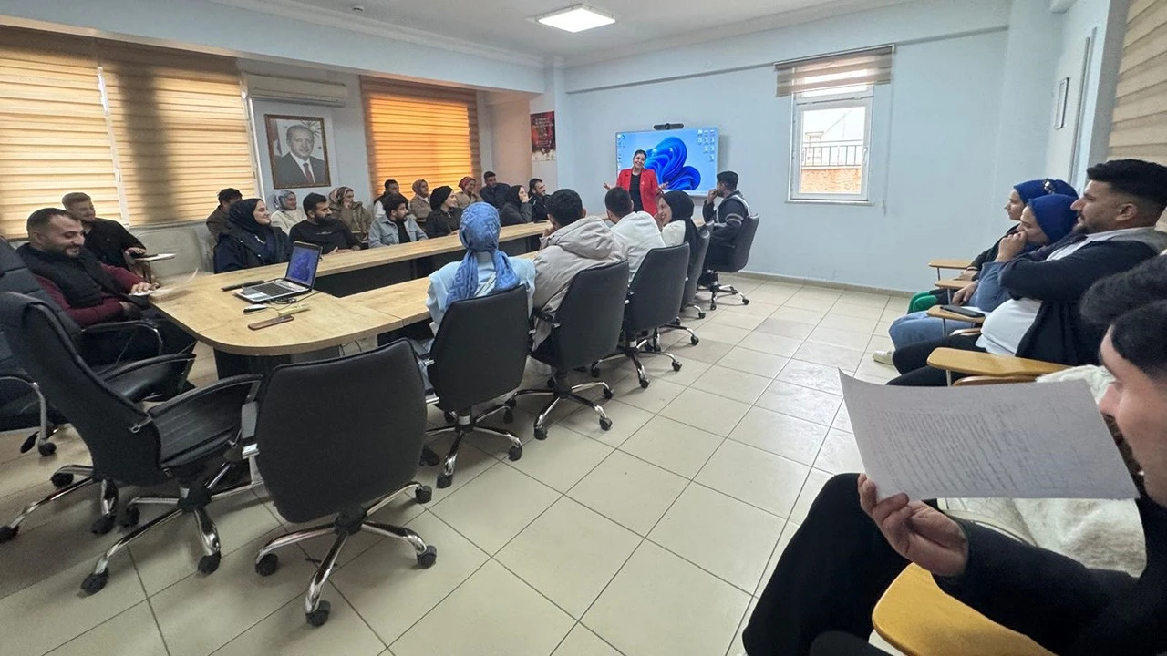 Evlilik Kredisi Alan Çiftlere Yönelik Eğitim Programı Başladı