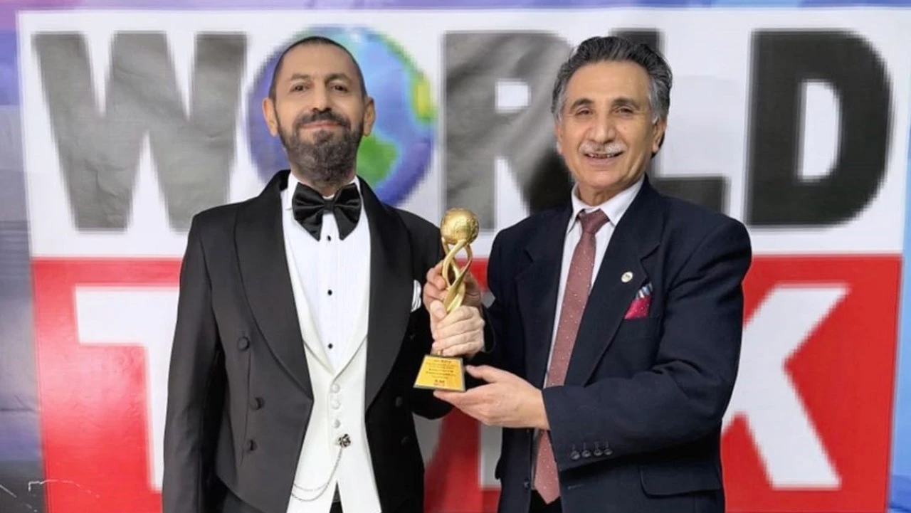 Akif Manaf, Küresel Barış Ödülü’nü Kazandı