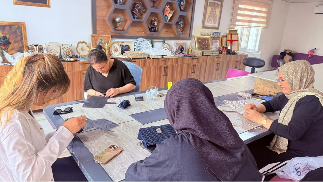 Kadınlar Bayram İçin Üretim Yapıyor: BİLMEK’ten Önemli Adımlar