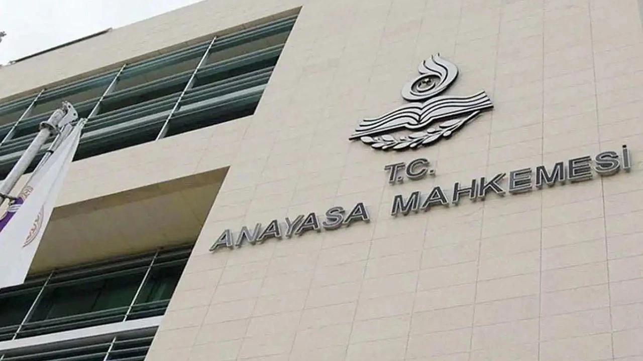 Anayasa Mahkemesi’nden İki Ortaklı Limited Şirketlere Yönelik Önemli Karar