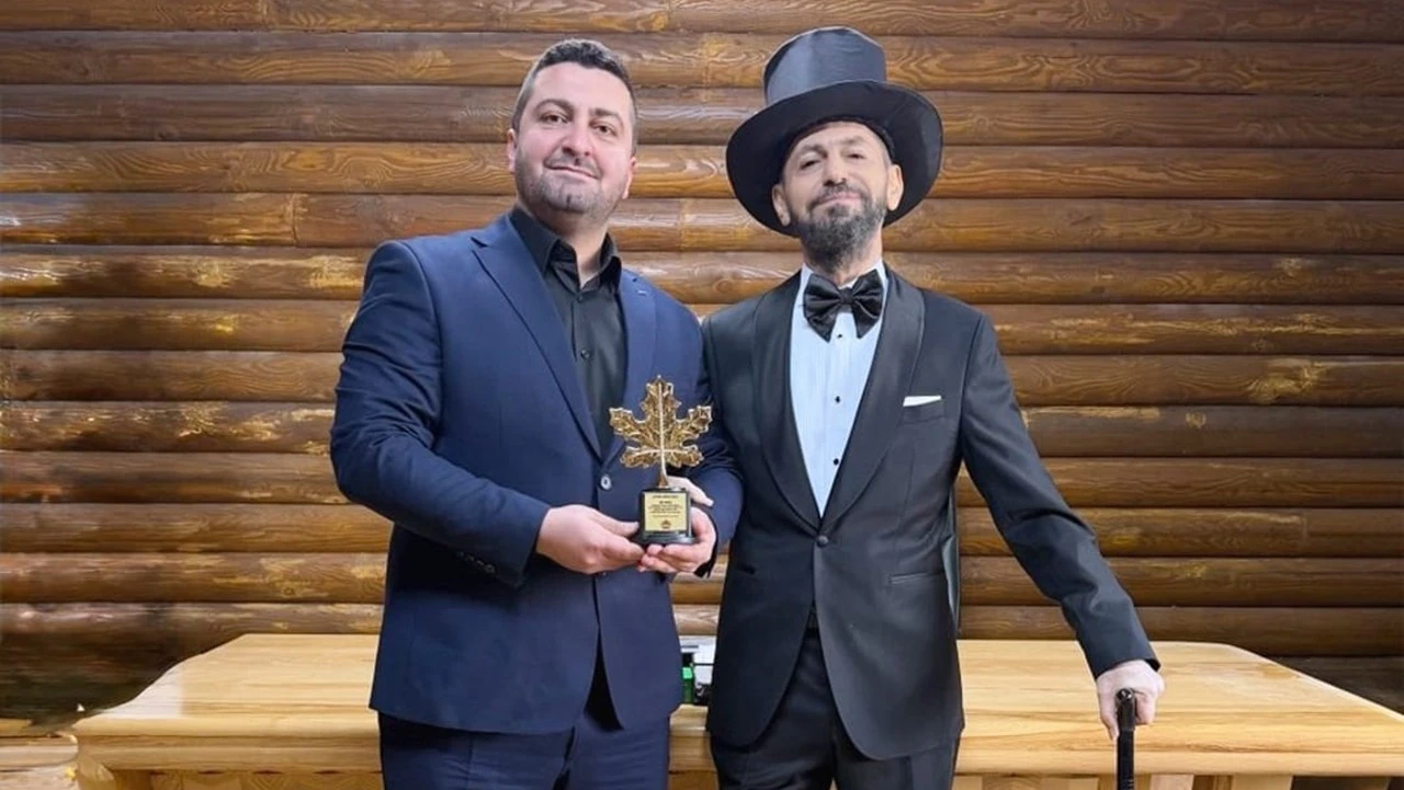 Akif Manaf’a Doğanın Korunmasına Dair Ödül Verildi