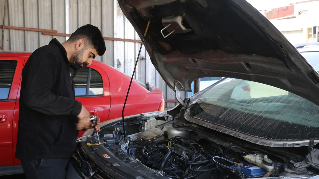 Gençlere Zanaat Yolu: Ustanın Altın Bilezik Çağrısı