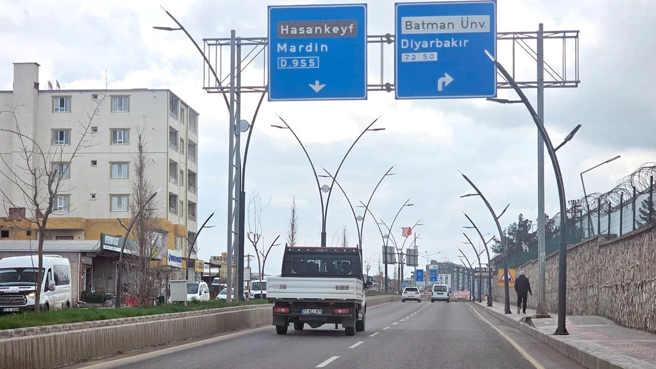 Batman’da Kavşak Çalışmaları ile Trafik Sorununa Çözüm Arayışı