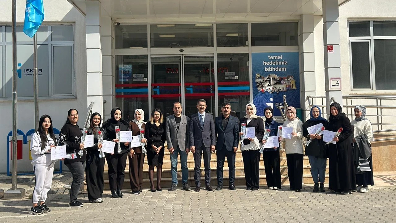 Kadınlar İçin Özel İş Kulübü Eğitimi Batman’da Gerçekleşti