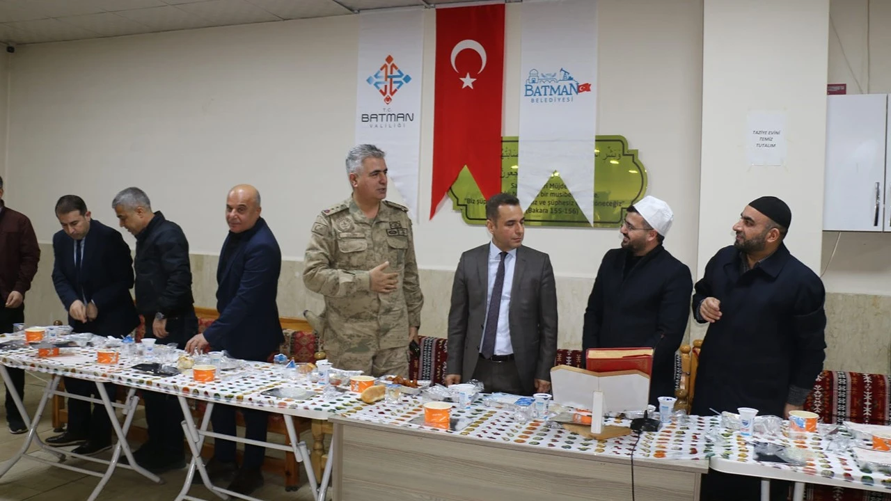 Şafak Mahallesi’nde Ramazan İftarı Coşkusu Yaşandı