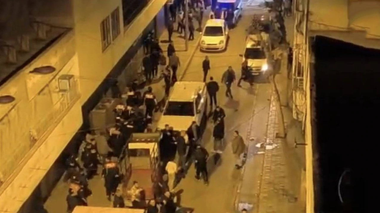 Batman’da Aileler Arasında Taşlı, Sopalı Kavga Çıktı