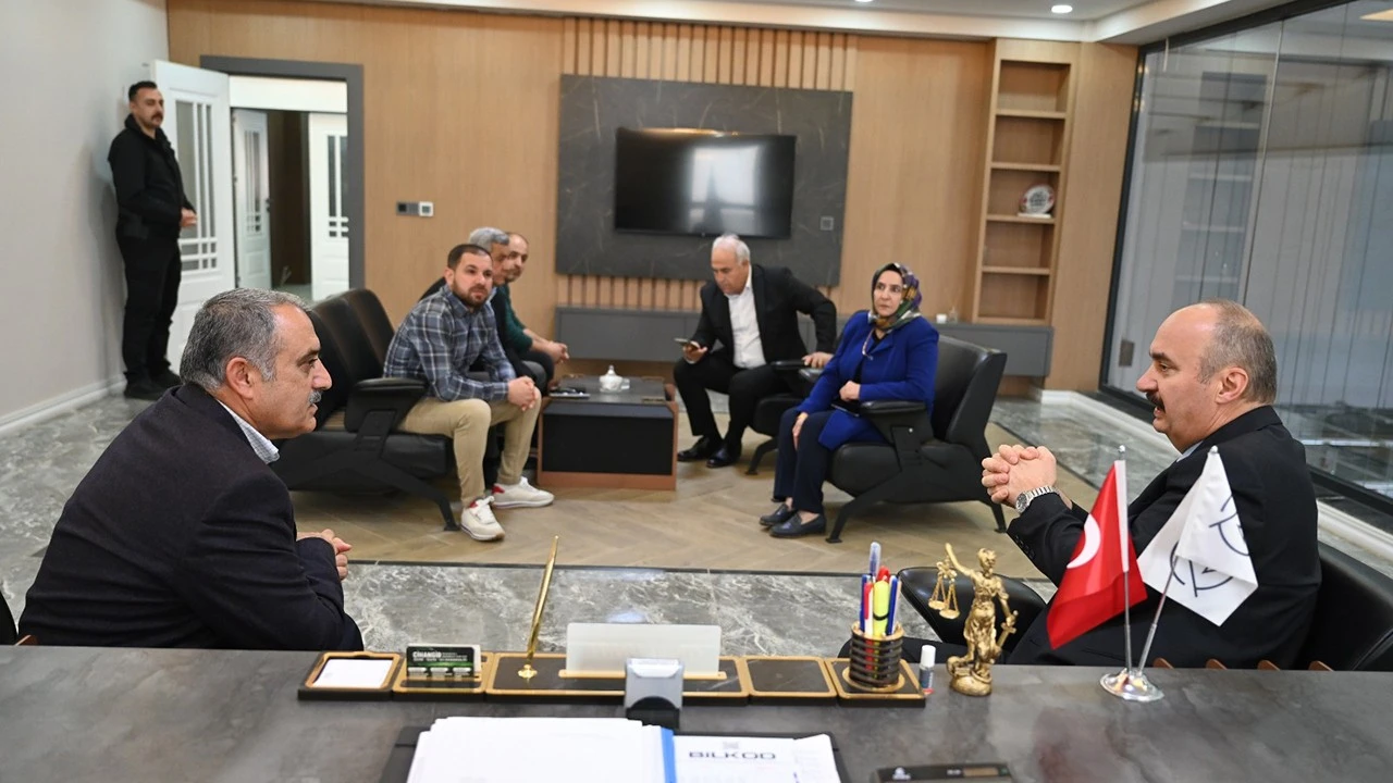 Batman’da Hasar Gören Onat Tekstil Fabrikası İncelendi