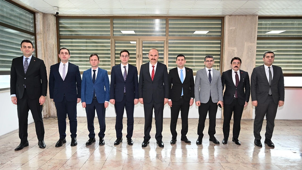 Kaymakam Öztaş’a Duygusal Veda Yemeği Düzenlendi