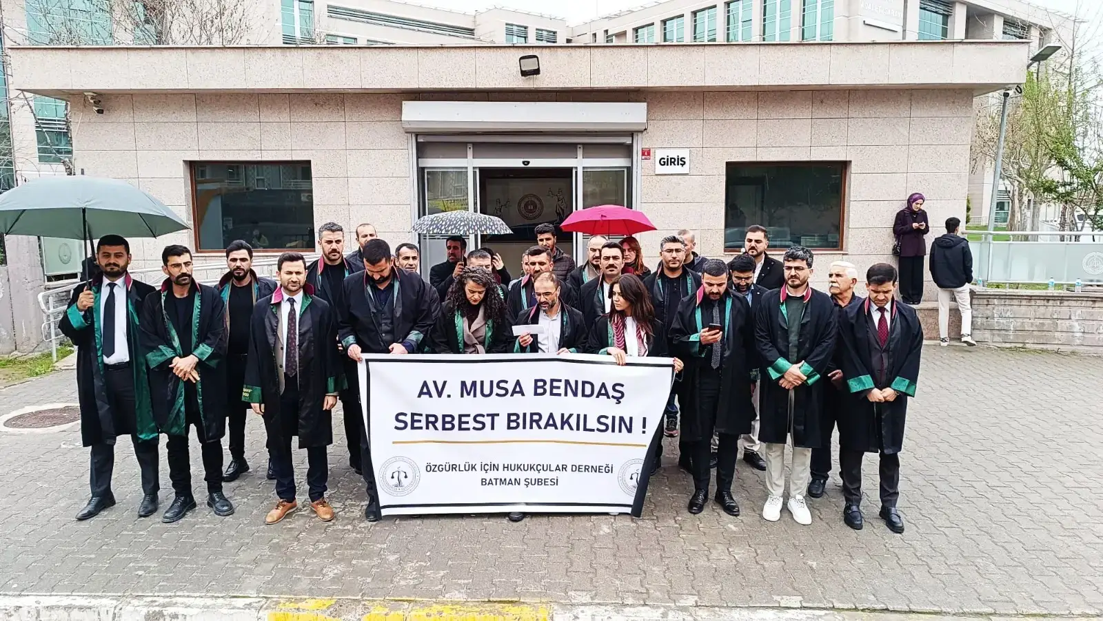 Batman’da Musa Bendaş İçin Hukukçular Derneği’nden Açıklama