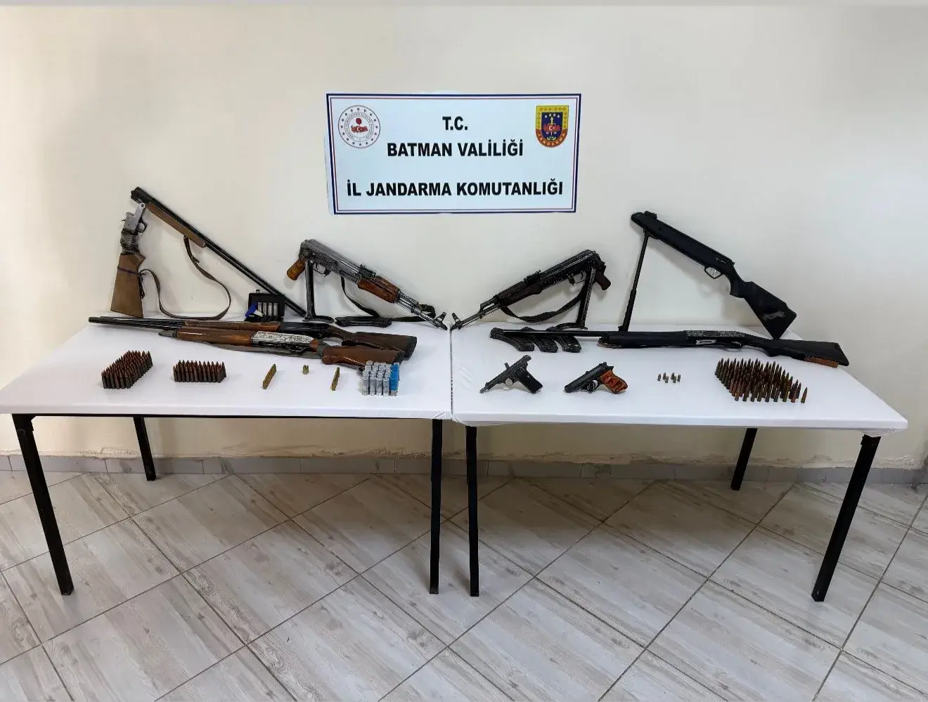 Sason’da Kaçak Silah Operasyonu: İki Şüpheli Yakalandı
