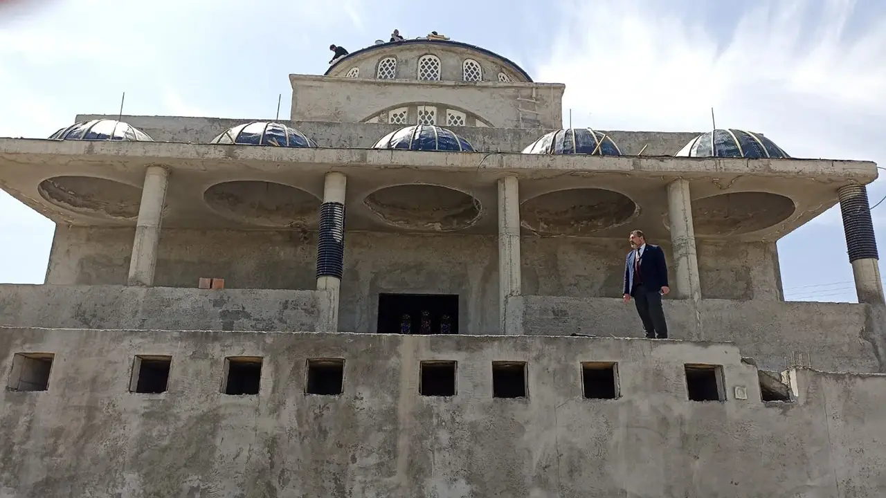 Beşiri’deki Camii İnşaatları Hızla Devam Ediyor