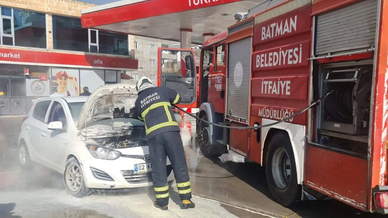 Vatandaşların Anında Müdahalesi Yangın Felaketini Önledi