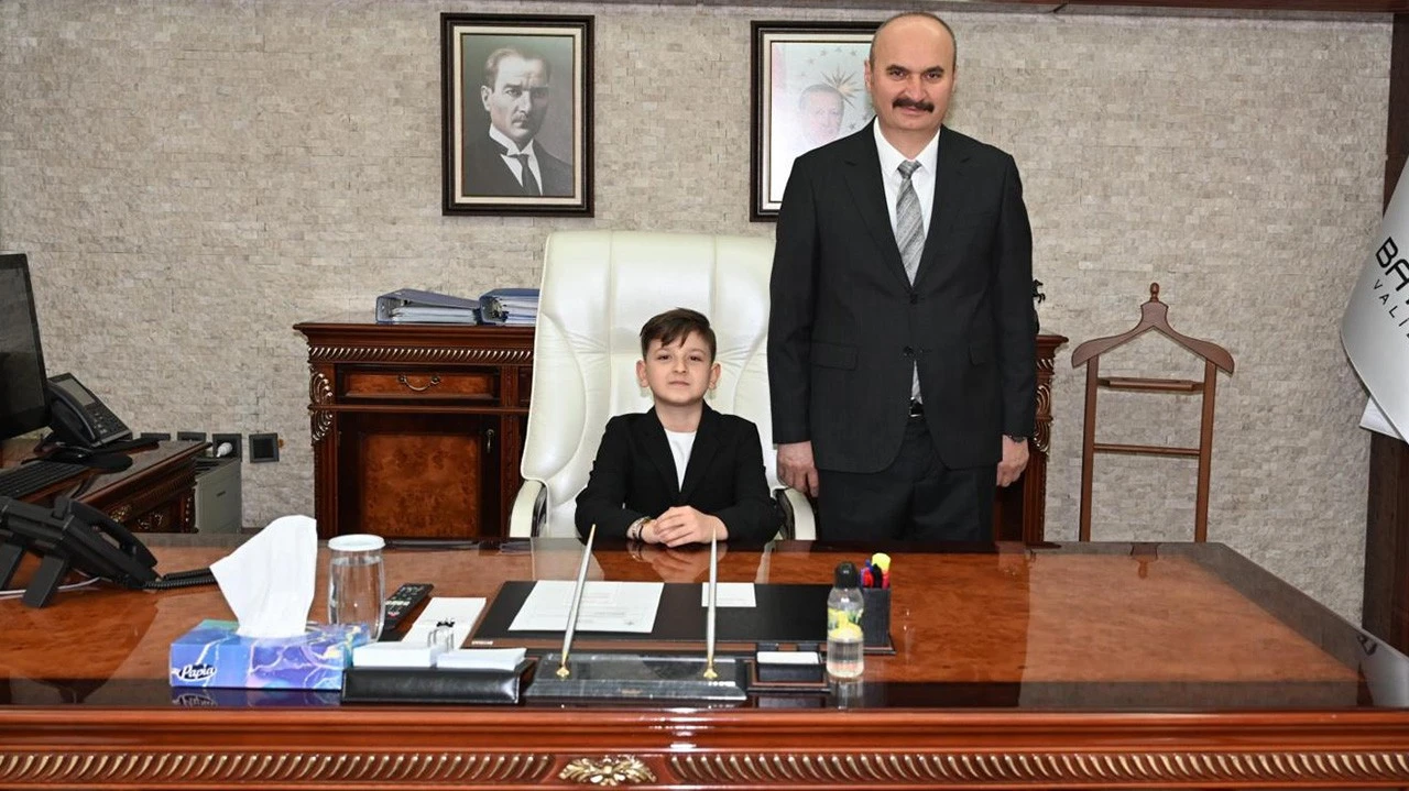 Batman’da Temsili Vali Eren Can Yılmaz Görevde