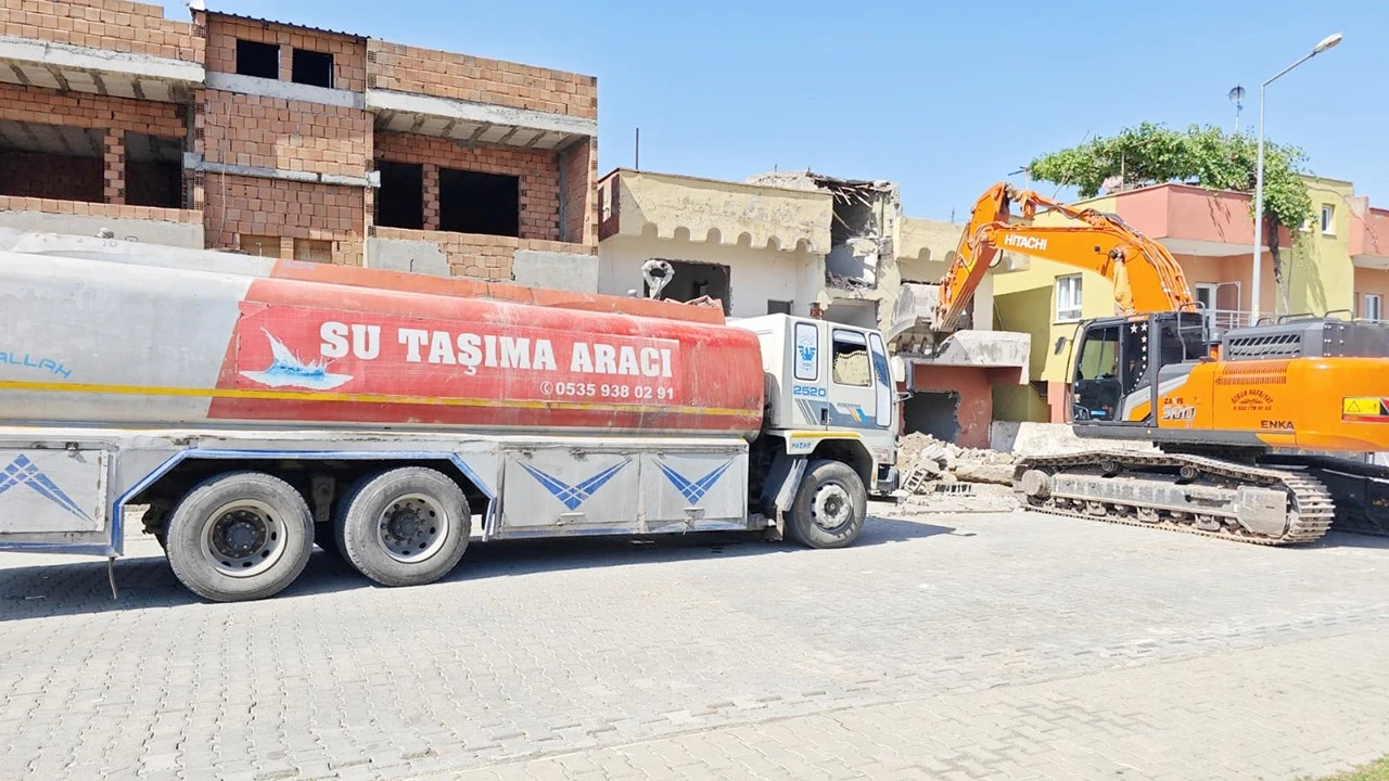 Batman’da 174 Riskli Yapı Yıkıldı, Güvenli Alanlar Artıyor