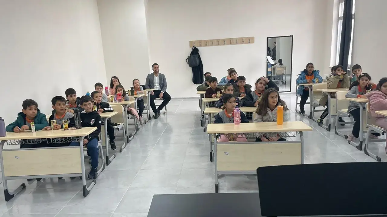 Batı Raman Kampüsü’nde Minik Sanatçılara İlham Verildi