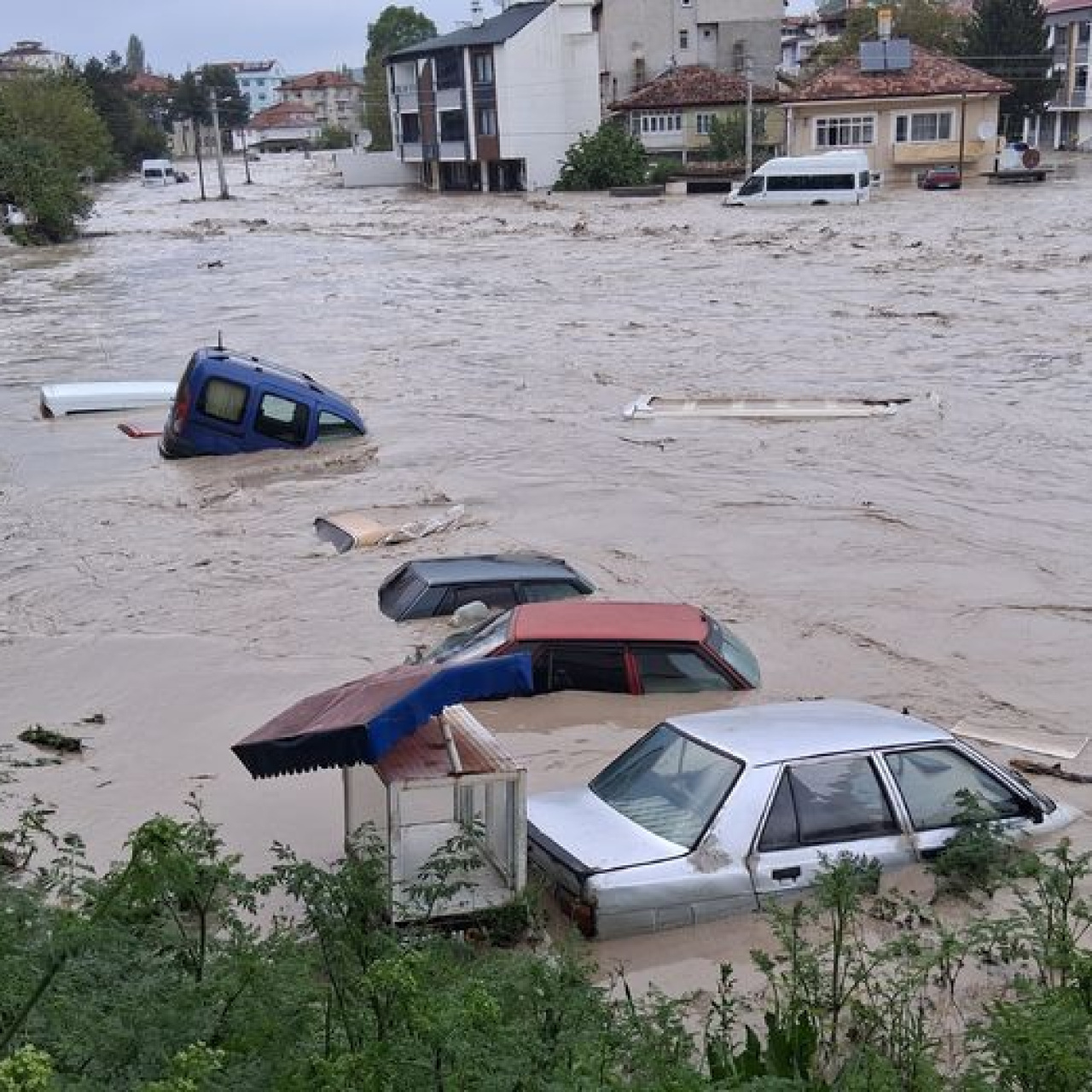 Şiddetli Yağışlar Hayatı Olumsuz Etkiledi