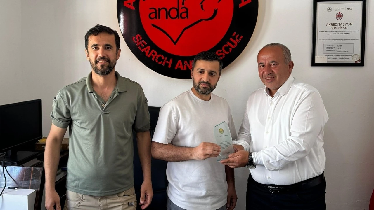 Bağlıca Köyü’nde ANDA Derneği’ne Teşekkür Plaketi Verildi
