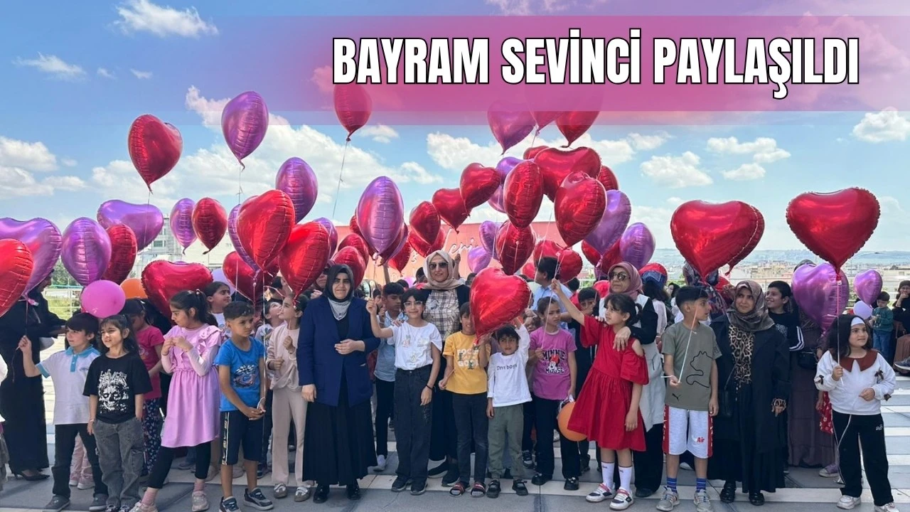 AK Parti Kadın Kollarından Yetim Çocuklara Bayram Hediyesi