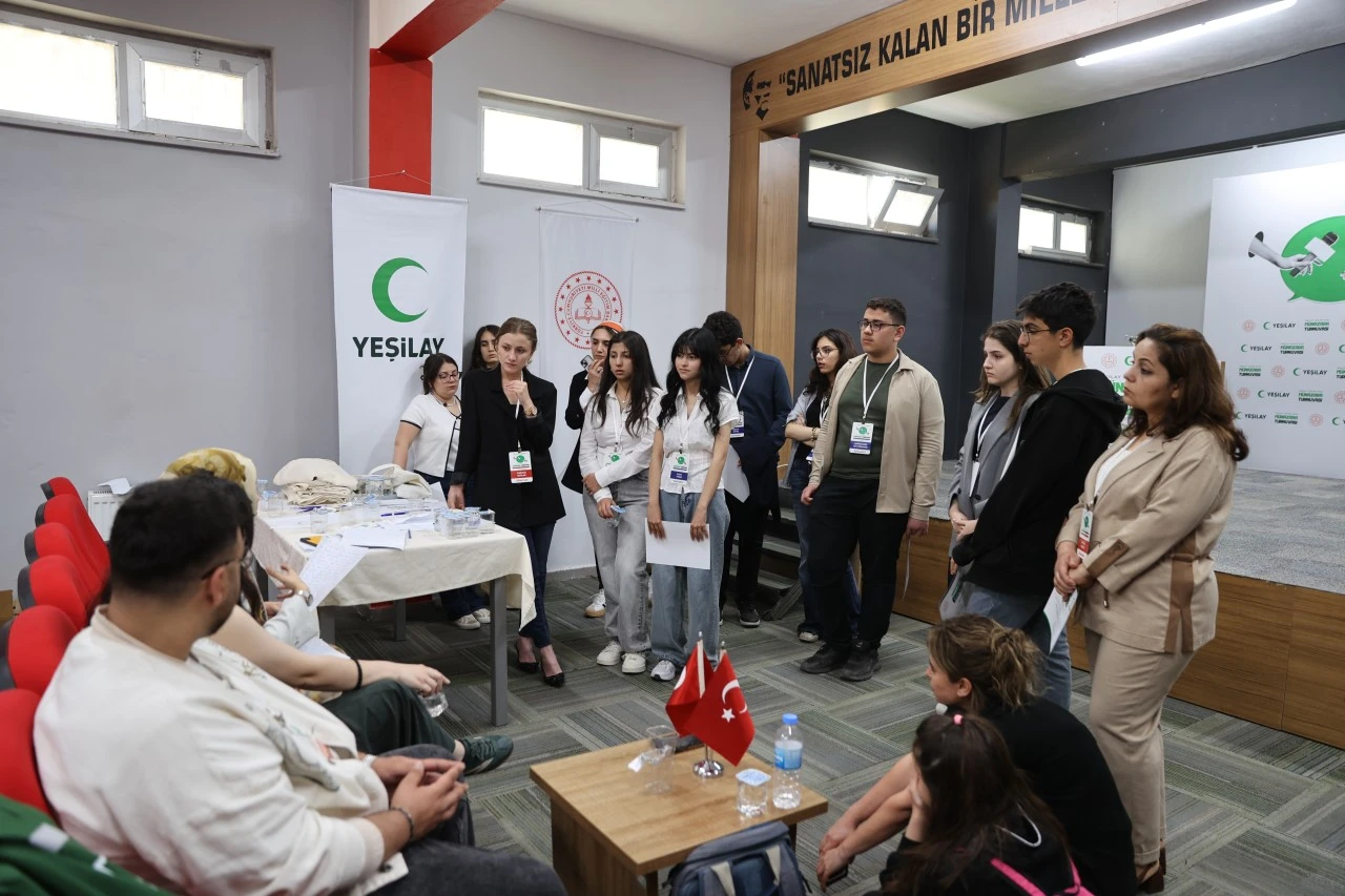 Batmanlı Öğrenciler Mardin’de Birinci Oldu