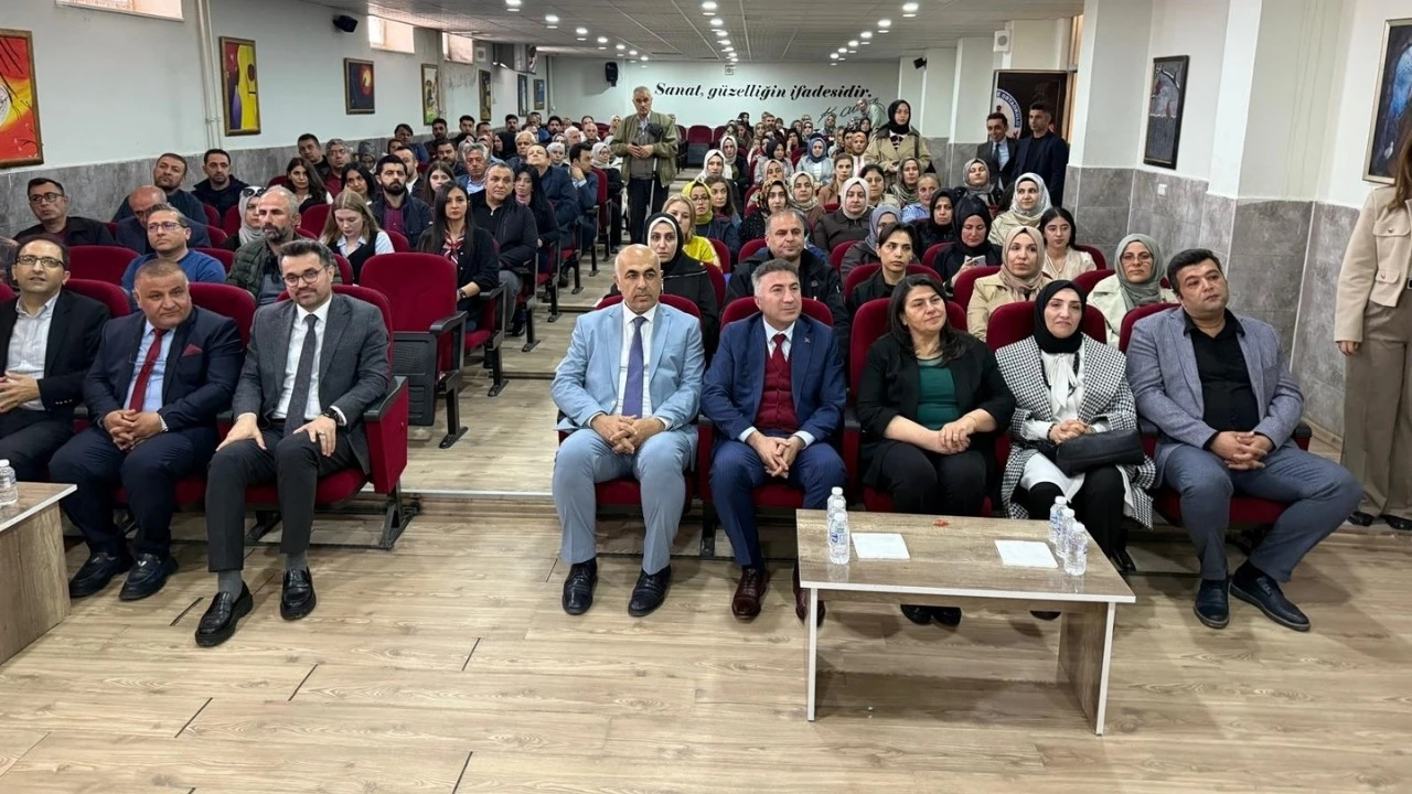Dijital Ebeveynlik Eğitimi Batman’da Gerçekleşti