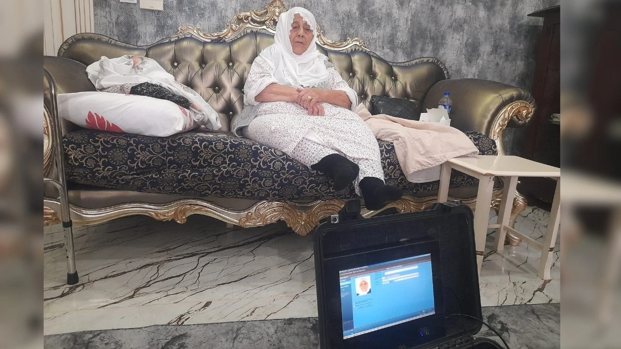 Nüfus Memurları Kapıda Hizmet Vermeye Başladı