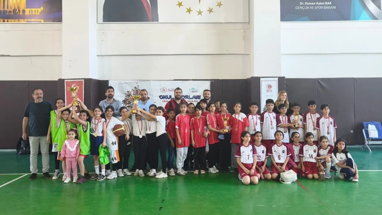 Minik Basketbol Şampiyonları Belli Oldu